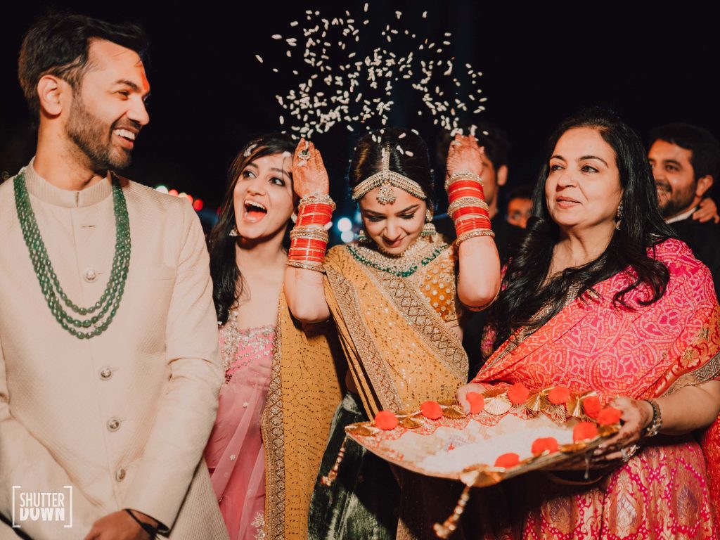 candid Mrighna Shallaabh happy vidai ceremony photography