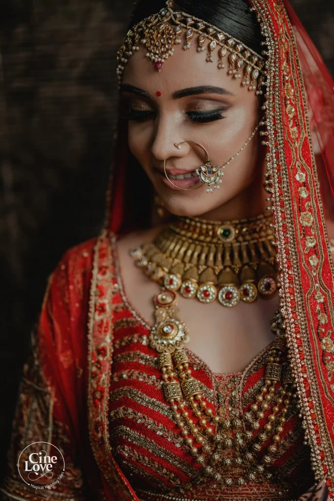 pale brown minimalistic bridal eye makeup with lashes clicked by CineLove