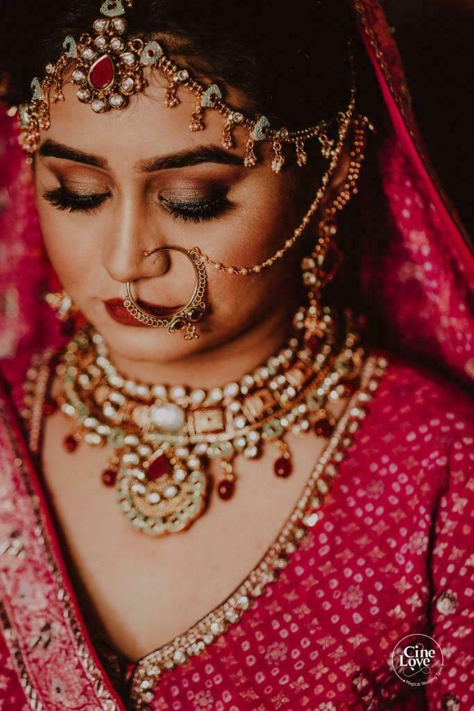 Indian Bridal soft metallic brown smokey eye with long lashes