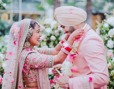  Inside Bollywood Singer Neha Kakkar & Rohanpreet Singh’s Dreamy Delhi Wedding!