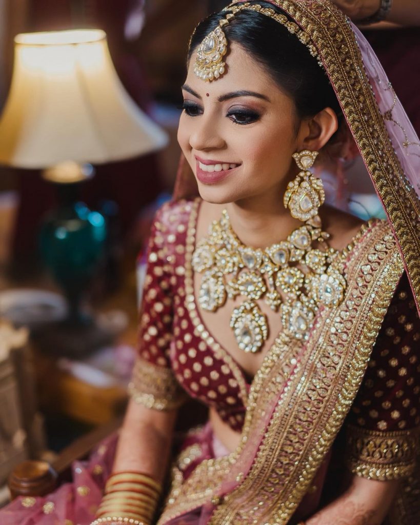 matching diamond jewellery with maroon lehenga