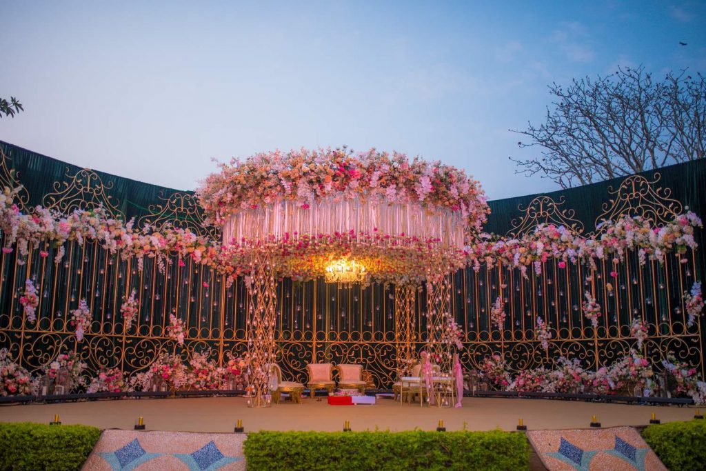 pink mandap style with flowers