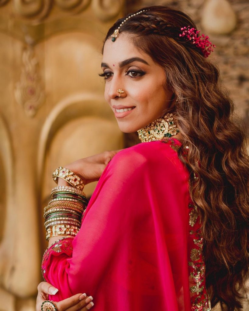 20 Best and Beautiful Indian Bridal Hairstyles for Engagement & Wedding