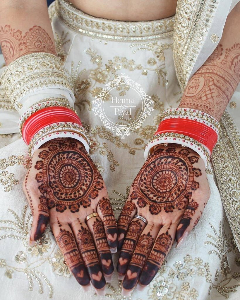 chakra front hand bridal mehndi