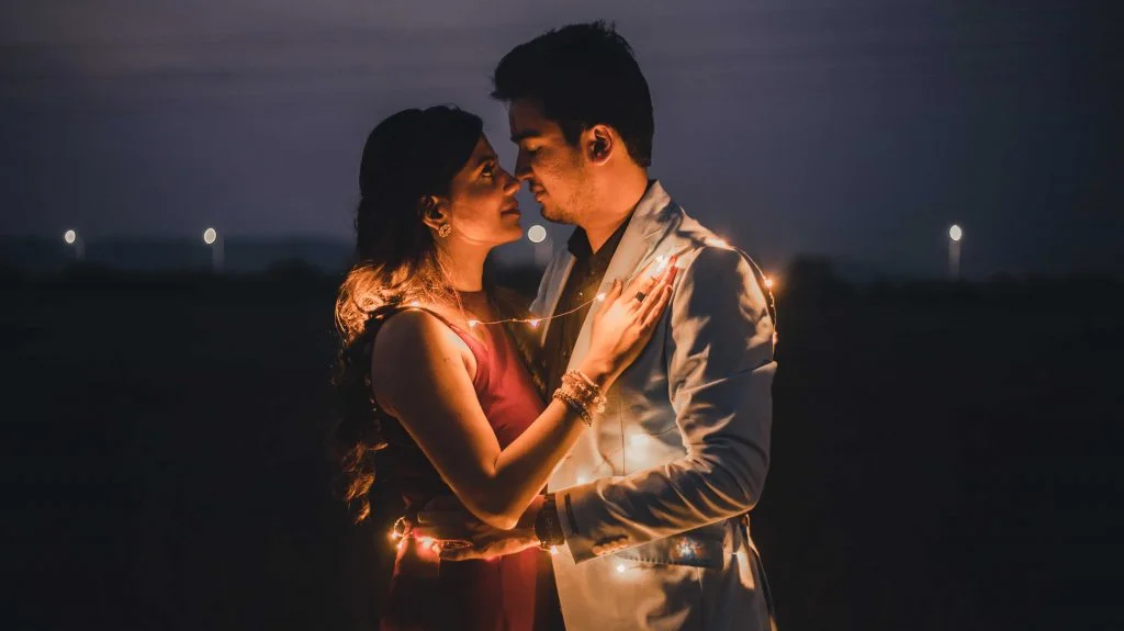 fairy lights prop for pre wedding shoot