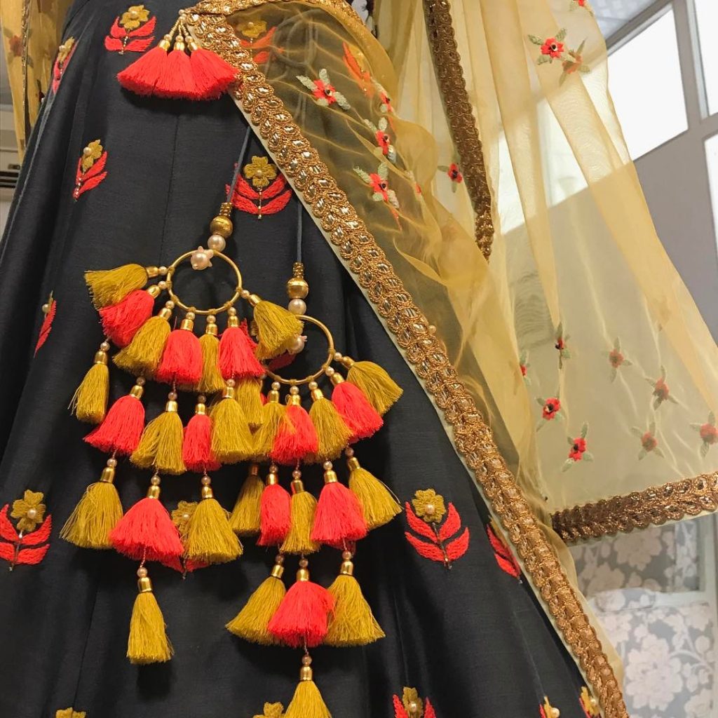 yellow and orange tasseled bridal latkan