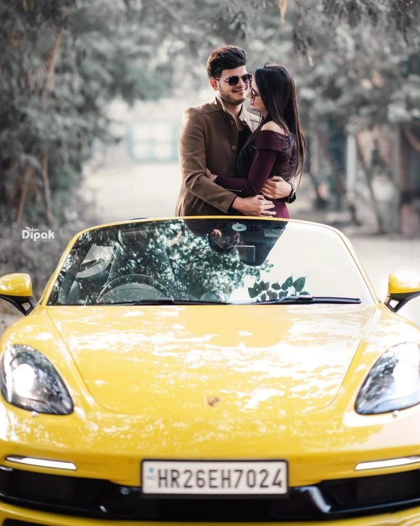 couple-shoot-with-cars