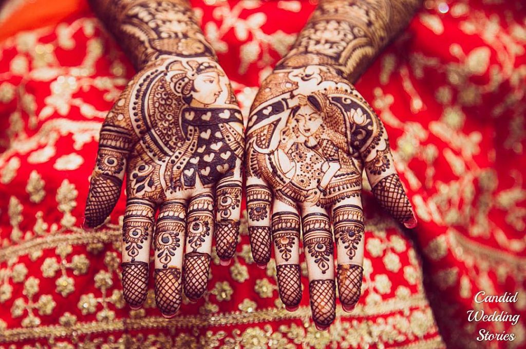 Front hand mehendi depicting sindoor daan