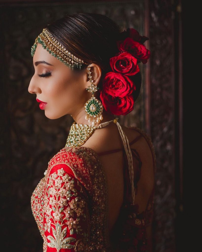 15 Different Bridal Hairstyles for South Indian Wedding 2023