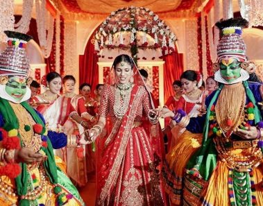  45+ New & Unique Indian Bridal Entry Ideas For A Memorable Wedding!