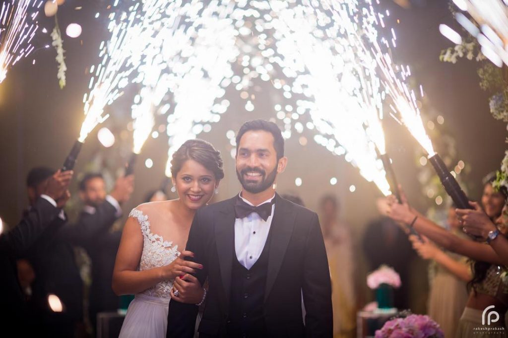 phuljhadi couple bride groom entry
