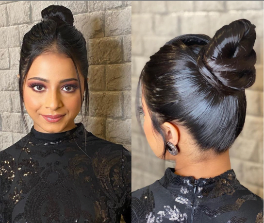 23 Divine Hairstyles To Complement Your Saree