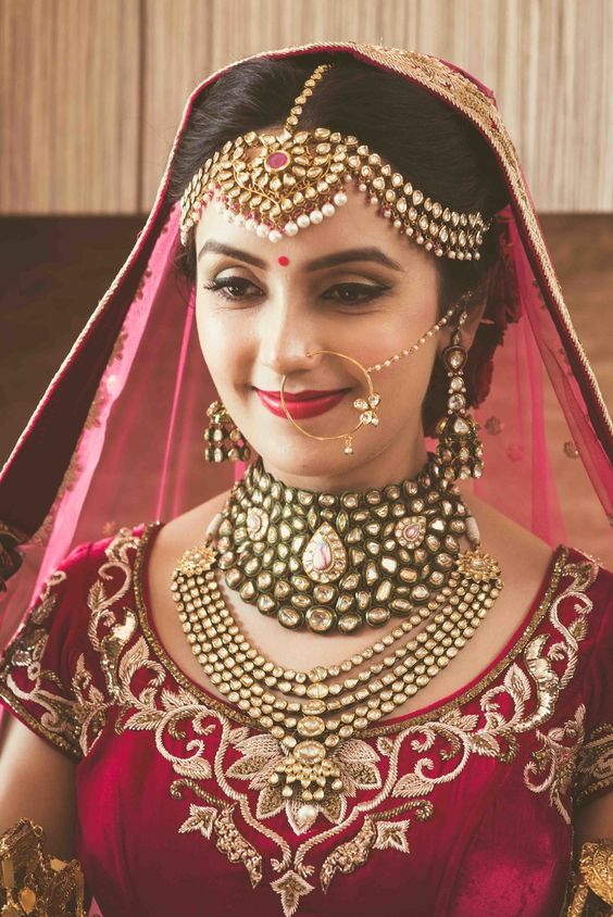 bridal jadau jewellery set with polki choker and layered neckpiece