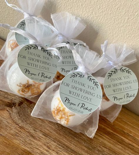 personalized bath bomb budget-friendly wedding favors