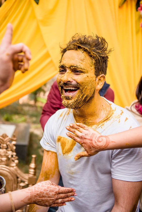 Haldi photoshoot poses and haldi pics of groom