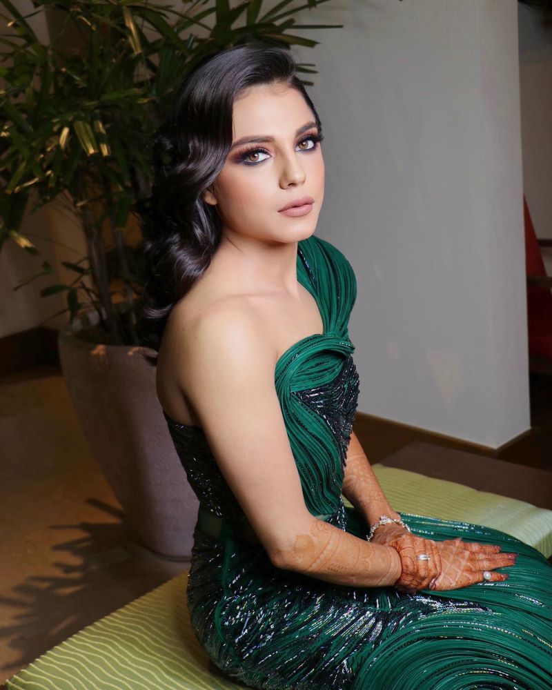Mandira Bedi Has Us SeaIng Green As She Glams Up In A Saree Gown