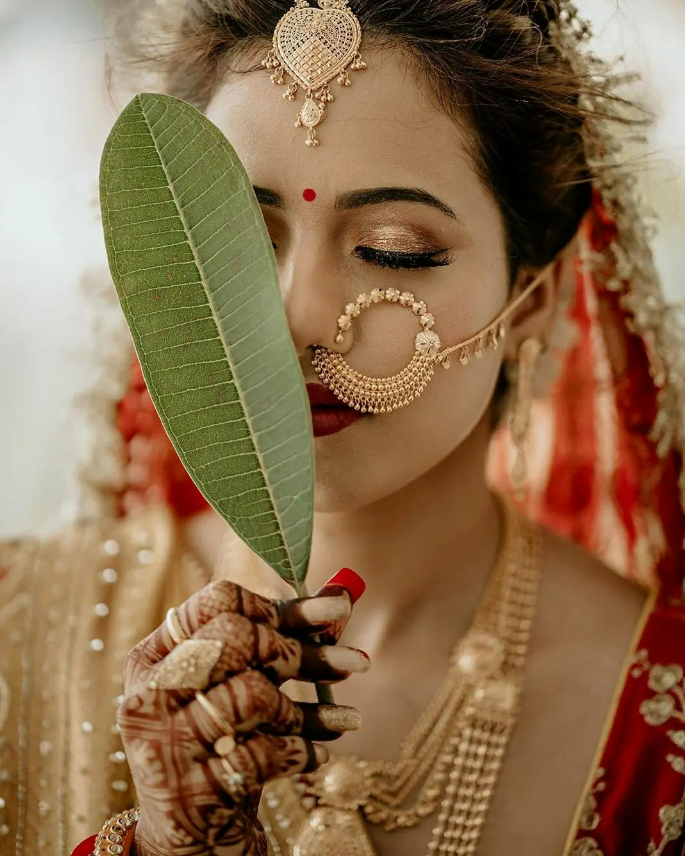 The Most Beautiful Bengali Bridal Photoshoot Poses And Ideas