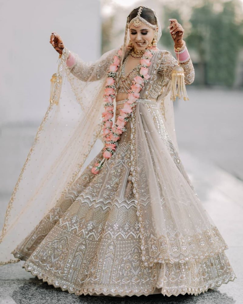 8 Adorable Hindu Bride Images You Need For Your Own Photos