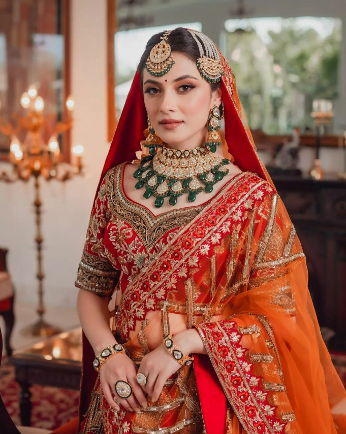 Photo of Bright and happy marathi bride on wedding day