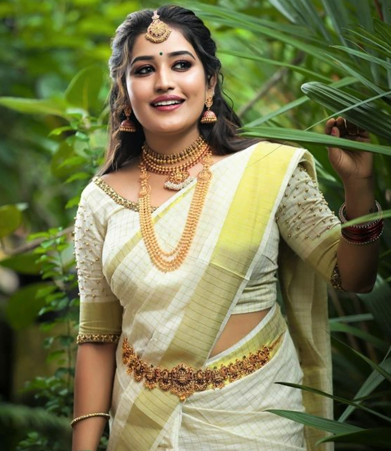 Hairstyle Ideas for a Kerala Bride With Long Hair – desiweddingbells