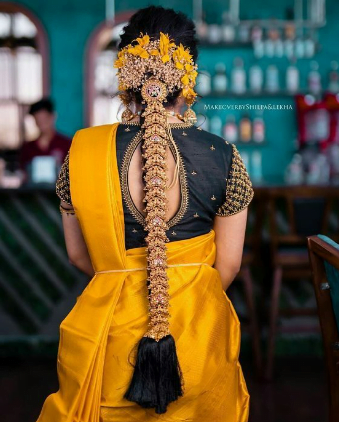 100+ Indian Bridal Hairstyles for Brides | WedMeGood