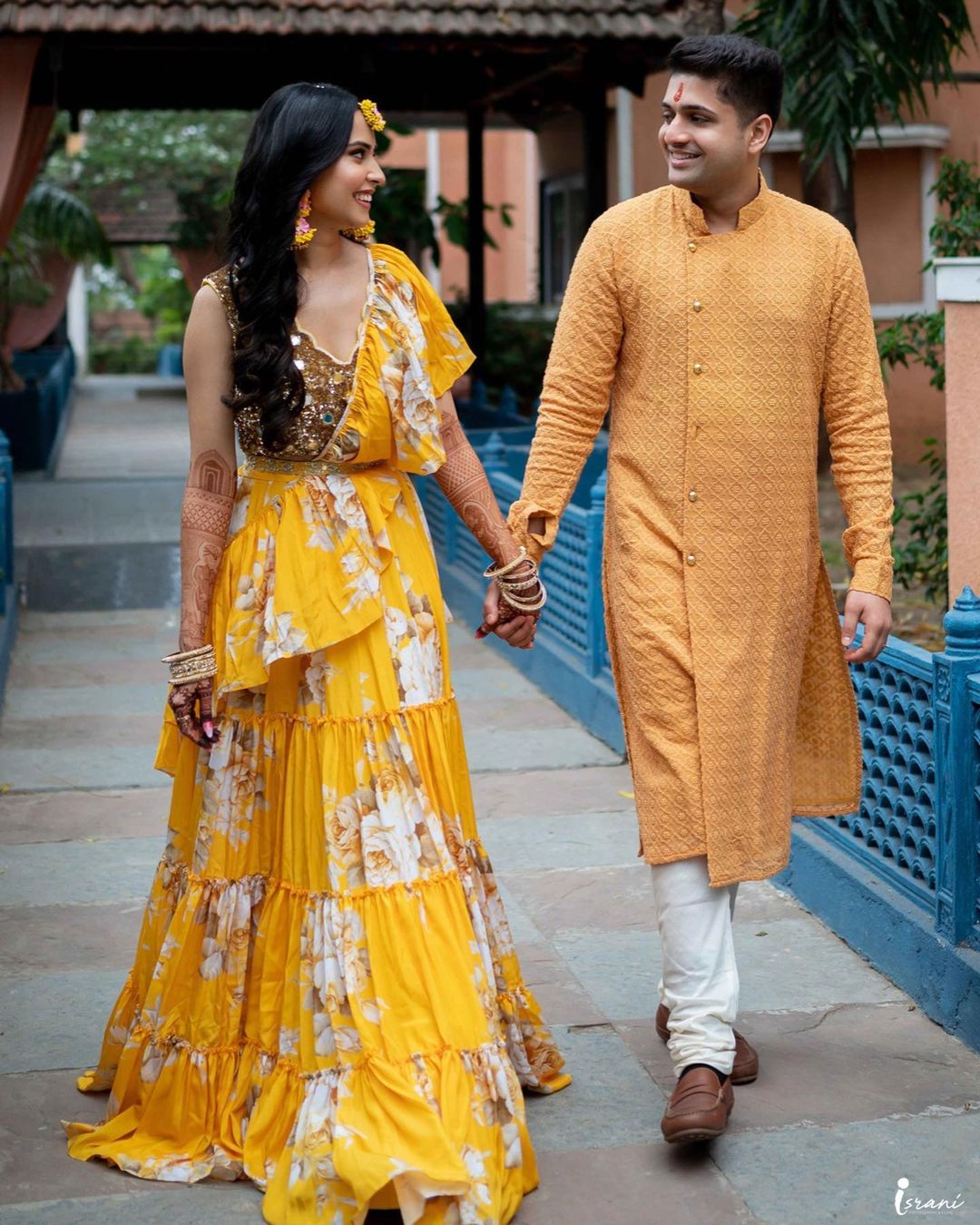 matching yellow haldi dresses for couple