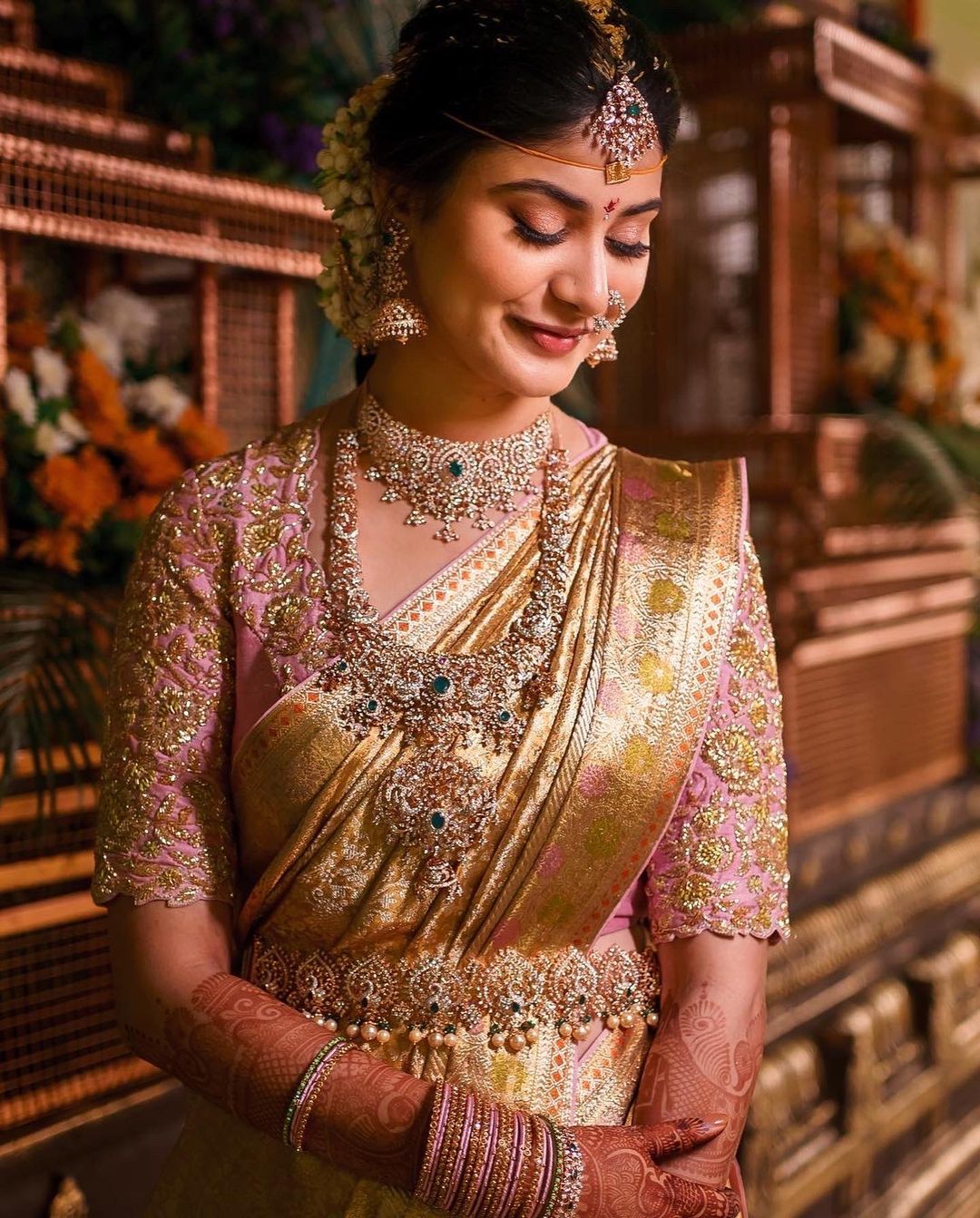 South Indian bridal look nude makeup-south indian getup female-south indian marriage getup-south indian wedding getup in saree-south indian getup in saree