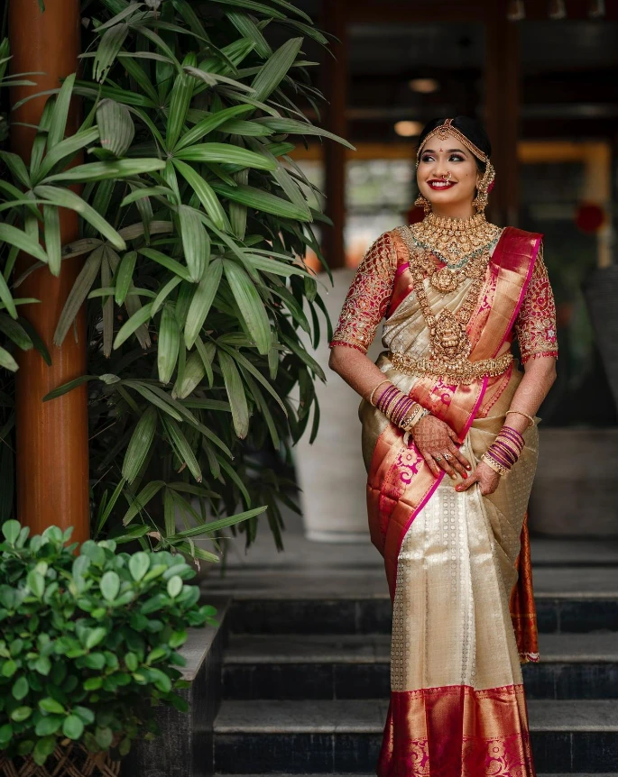 red-off white kanjeevaram south Indian bridal saree - simple saree look for wedding