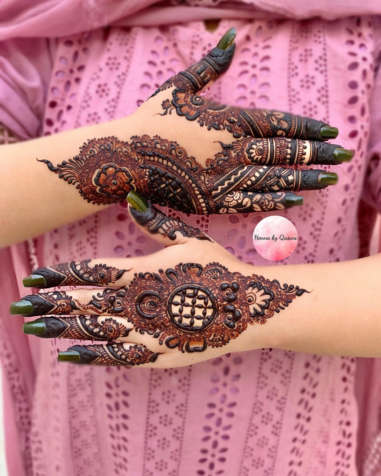 back side mehndi design in arabic style