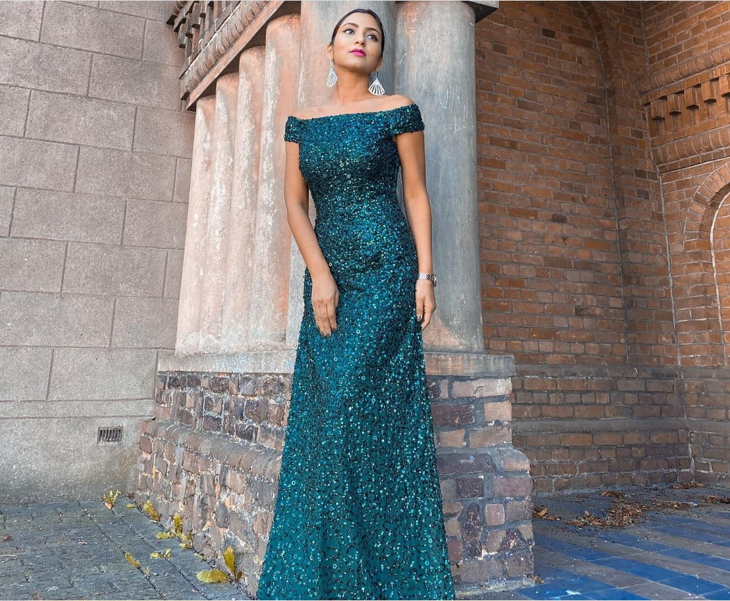 modern green sequin gown dress for sister marriage 