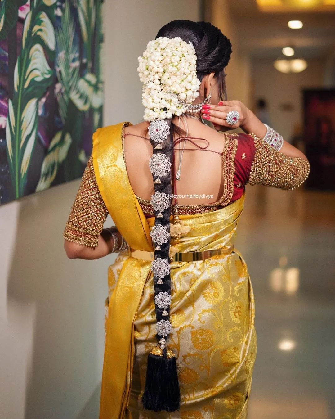 diamond jada hairstyle for tamil and telugu bride