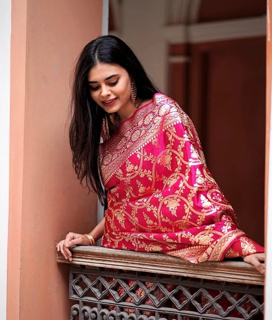 pink banarasi silk saree with silver zari work 