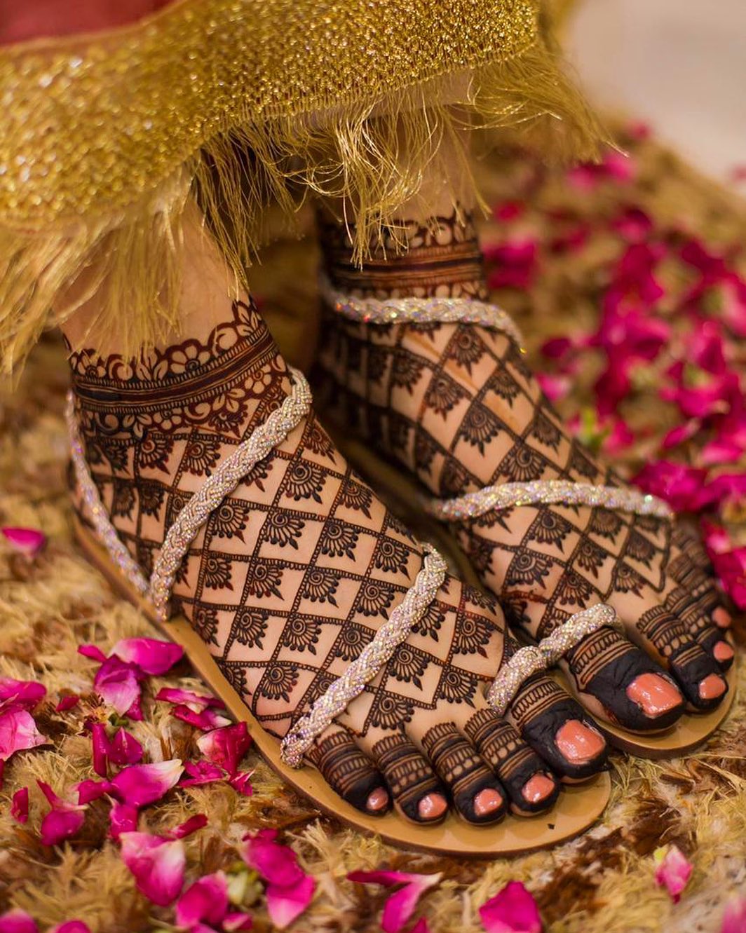 bridal mehendi feet photography