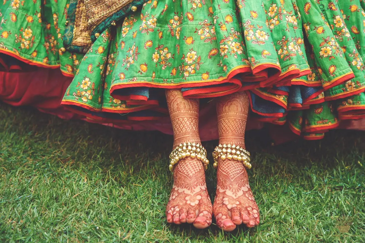 beautiful bridal anklet with pearl and kundan