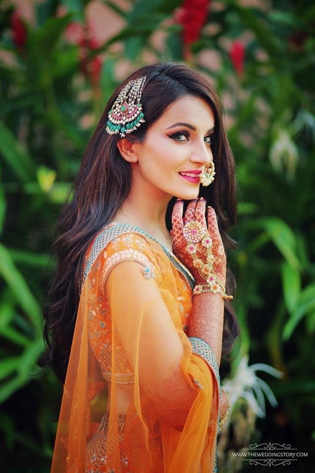 amusing collection in ✨**Be$t Tika &$ide jhoomar Hairstyle** board created  by **Haya Maik… | Pakistani bridal makeup, Pakistani bridal hairstyles,  Bridal makeover