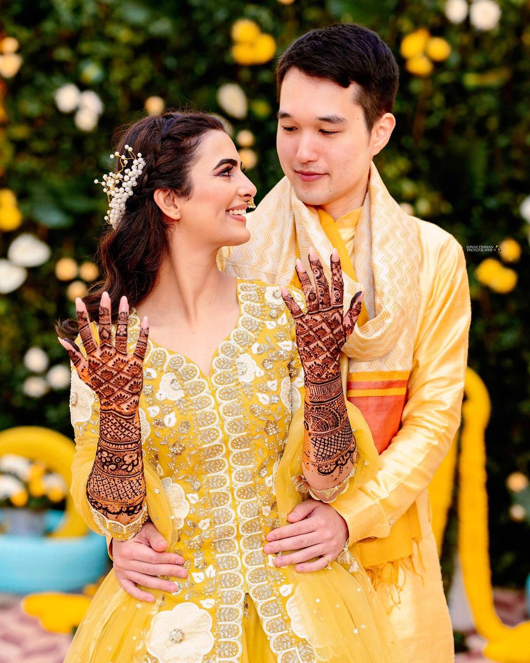 haldi and mehndi photoshoot idea for bride and groom