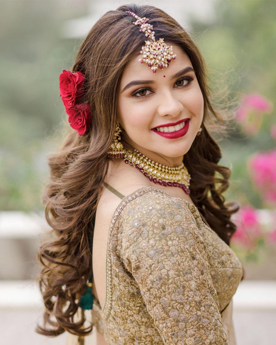 18 Popular Hairstyle For Girls For Wedding - Lifestyle Fun