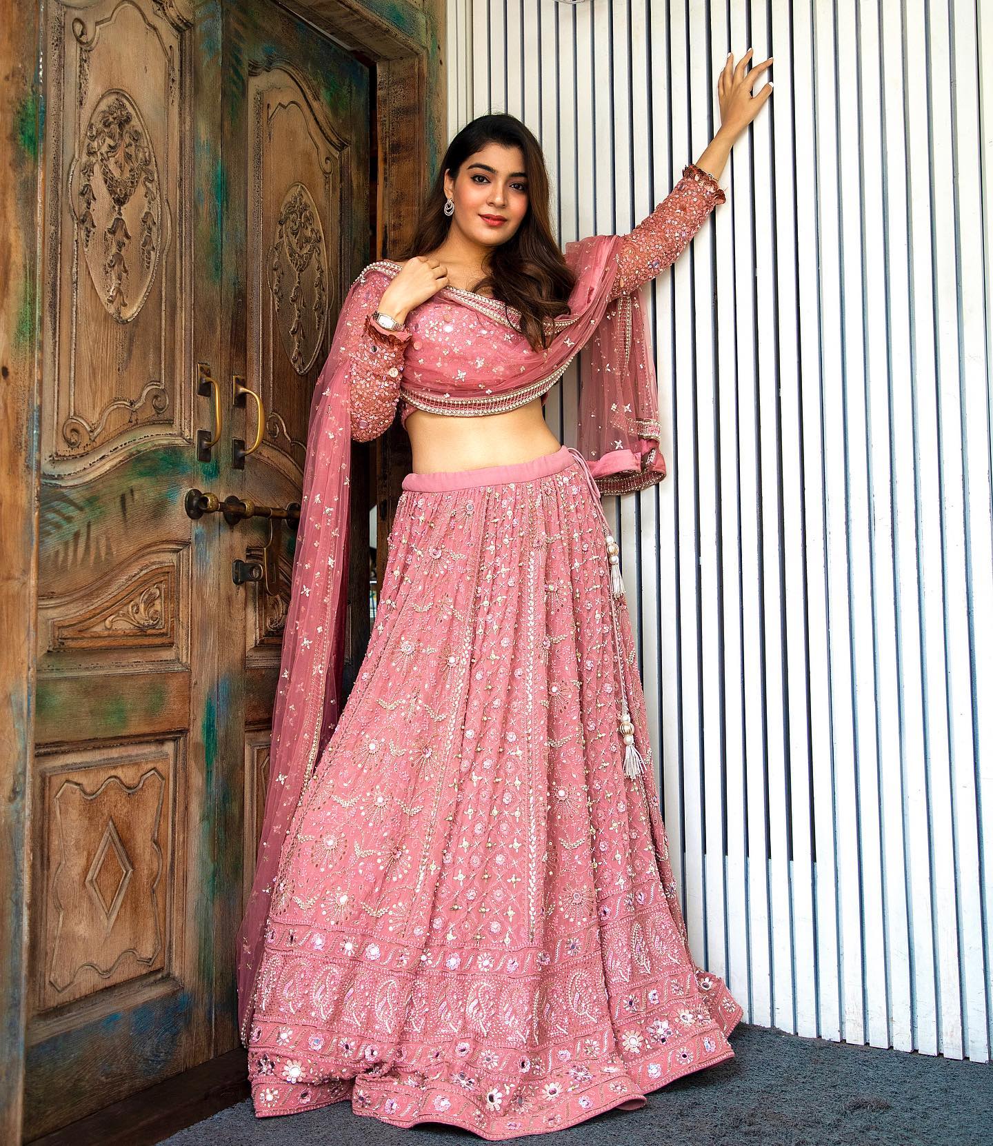 pink indian wedding dress for bride sister 