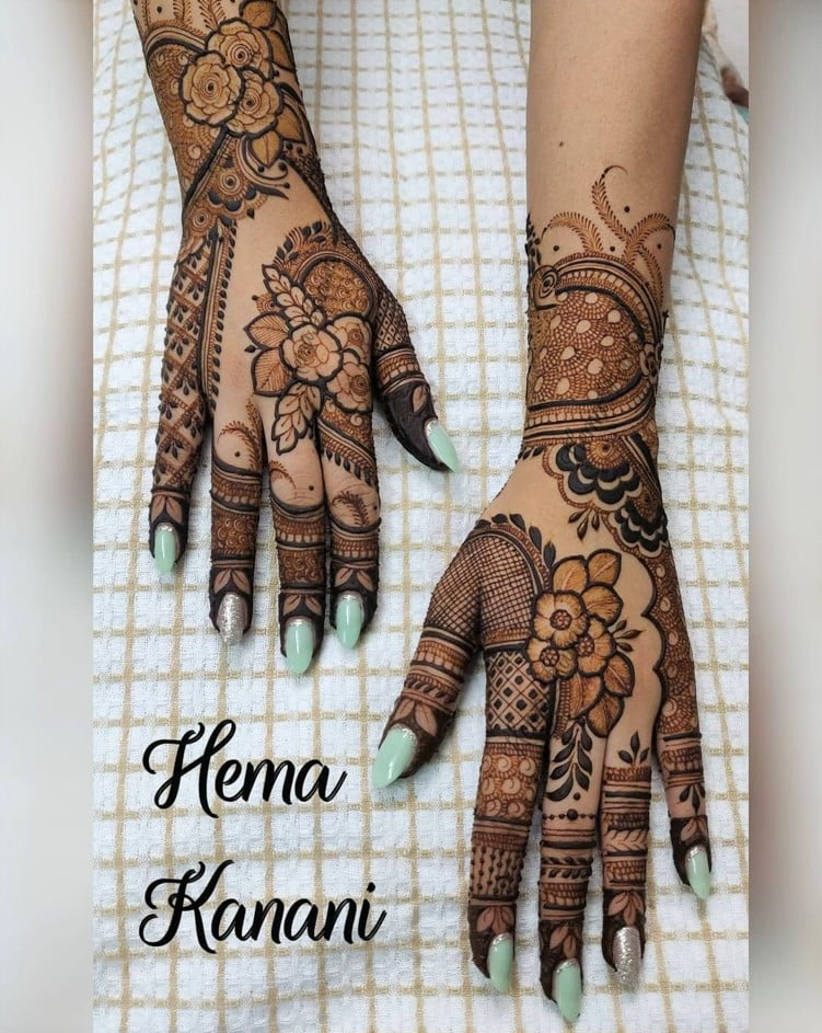 flower mehndi design for full back hand 