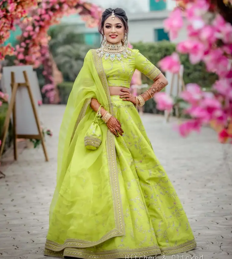 sabyasachi lime green silk lehenga for mehndi for bride