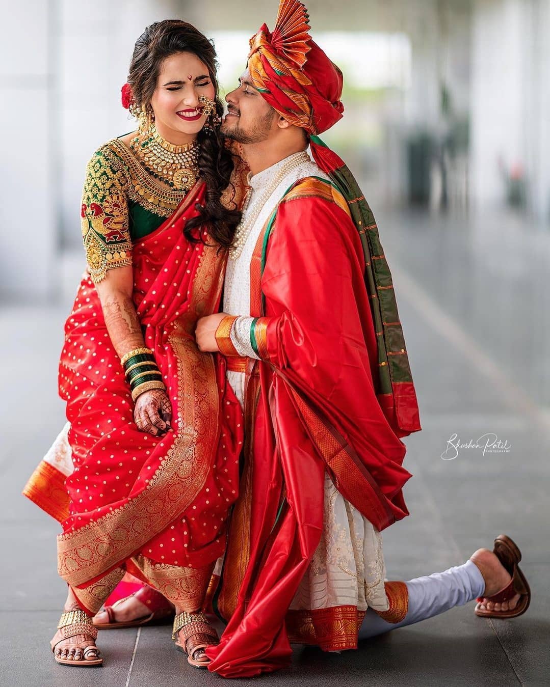 designer traditional red kashta style saree for marathi bride
