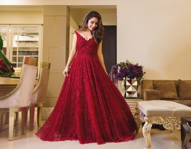 Latest Indian Wedding Reception Gowns for Brides | Designs That Will Leave You Spellbound!
