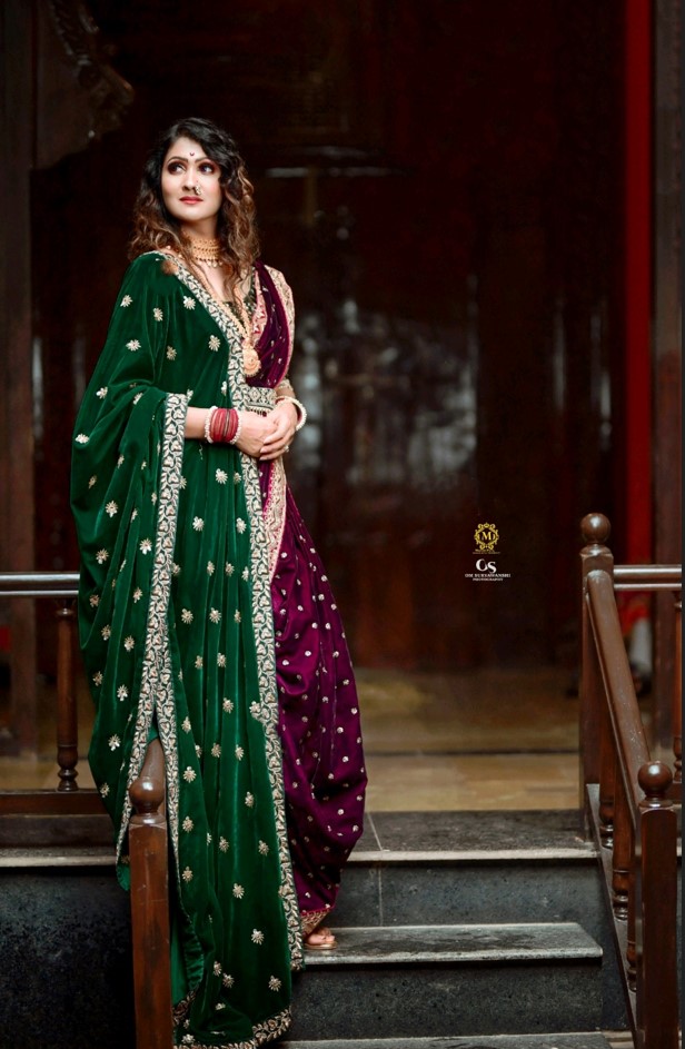 trending maroon and green velvet wedding paithani saree for marathi brides
