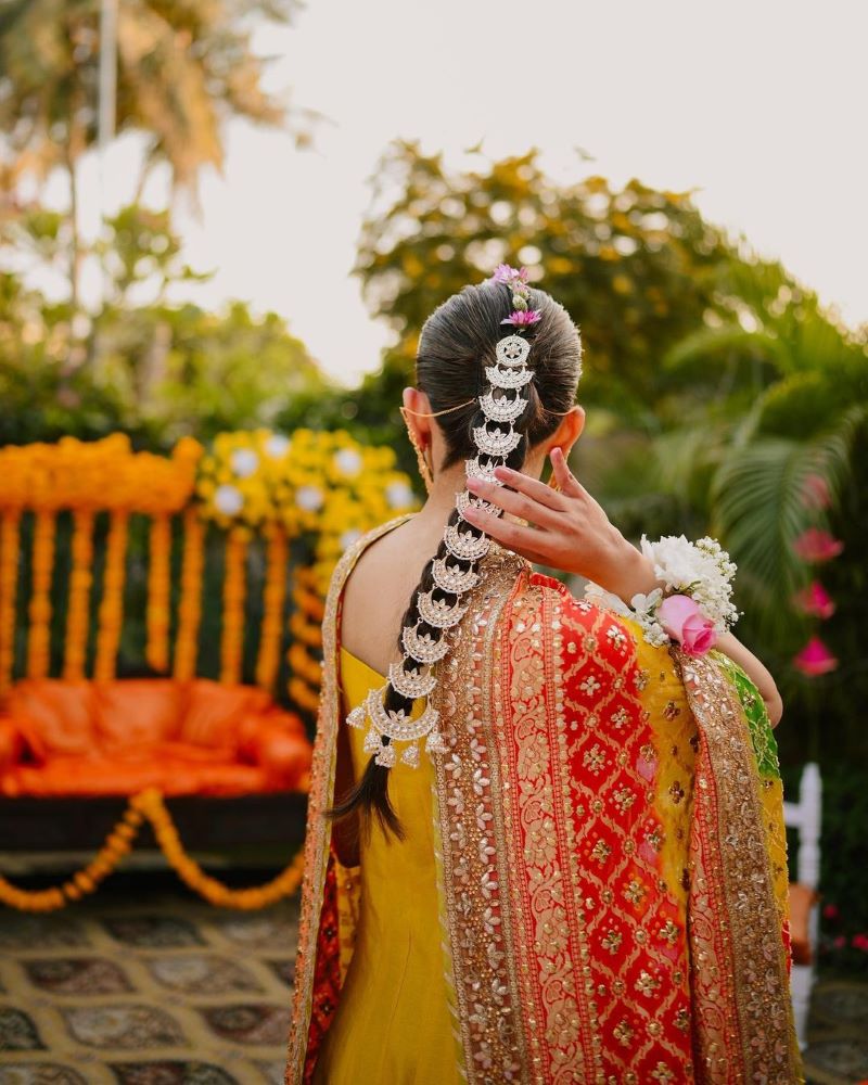 braid pakistani bridal hairdo with jewellery