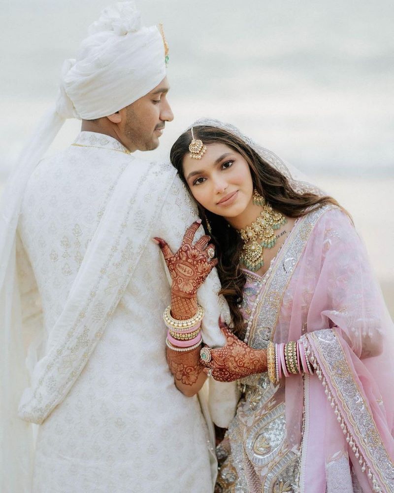 modern light pink bridal choora with kundan bangles