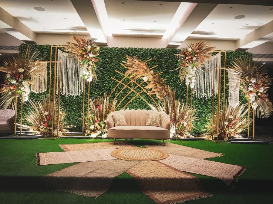 low budget engagement stage decoration boho