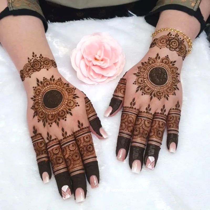 heavy tikki gol mandala mehendi