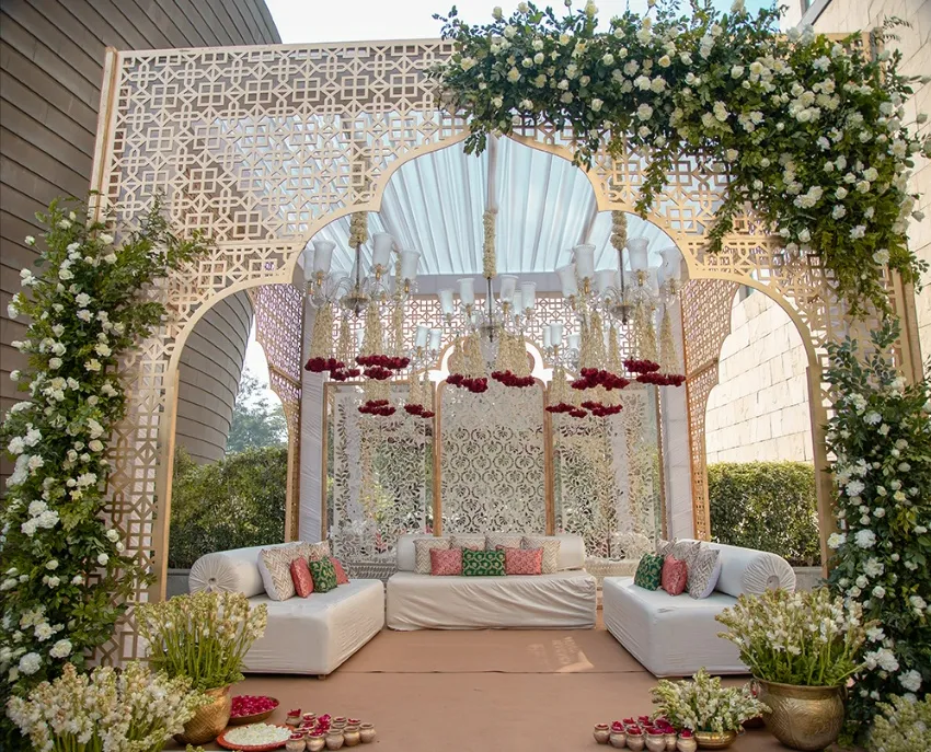 grand outdoor seating for engagement 