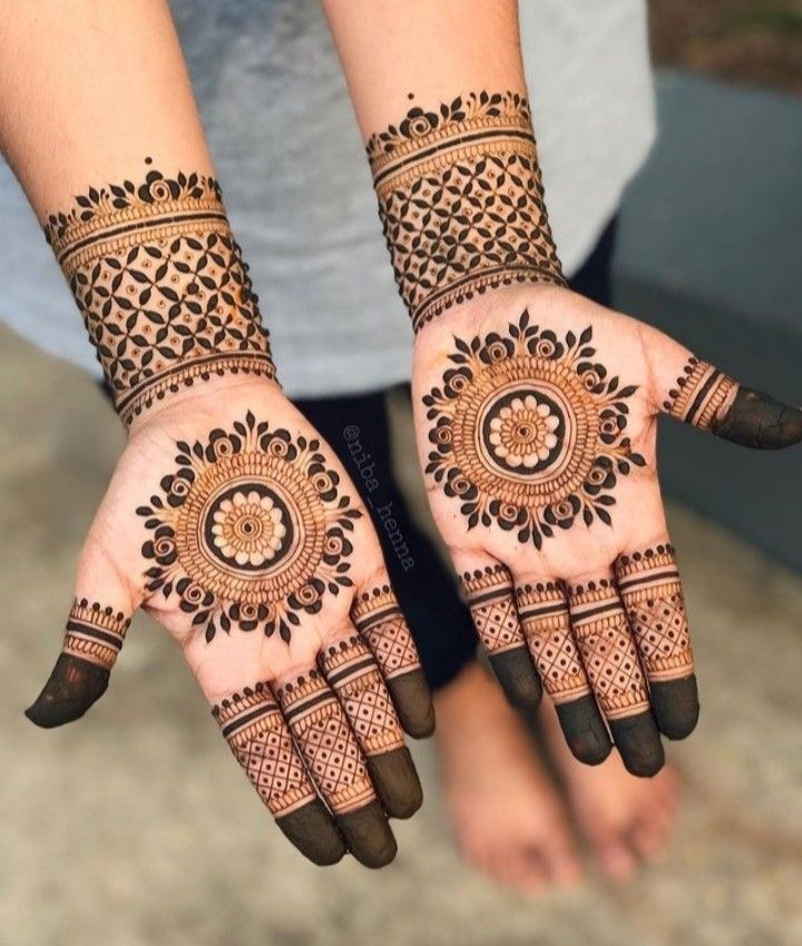 simple and easy rose mandala mehendi design