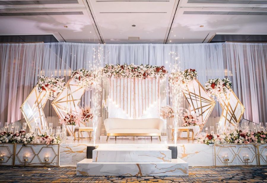 simple low budget geometric wedding stage decorations